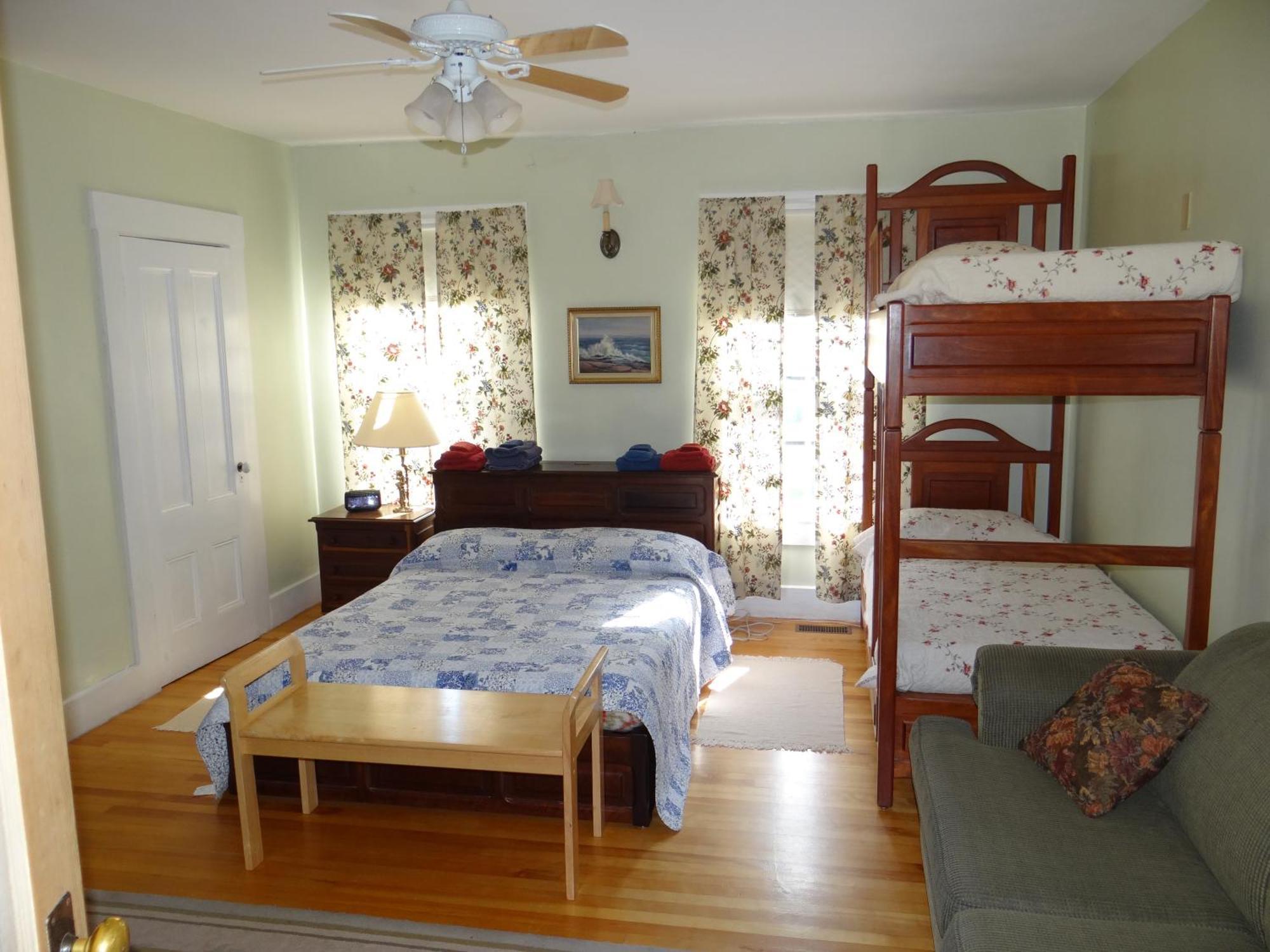 Chamcook Forest Lodge Bed & Breakfast St. Andrews By The Sea ภายนอก รูปภาพ